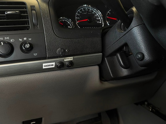 Chevrolet Uplander 16 of 23