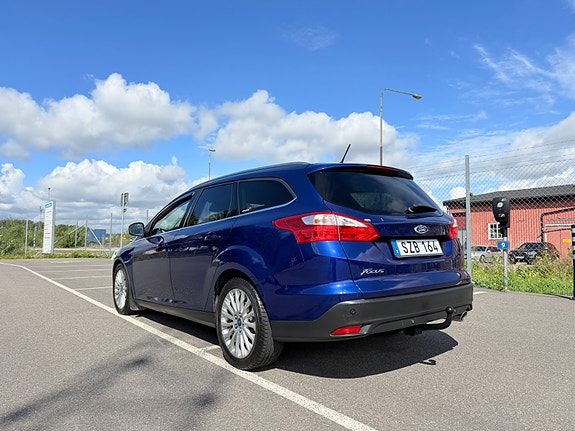 Ford Focus 3 of 19