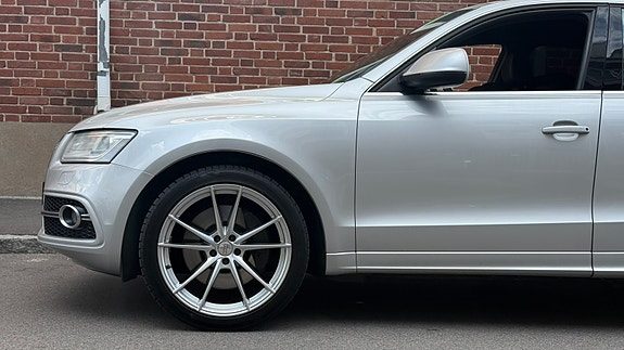Audi SQ5 16 of 24