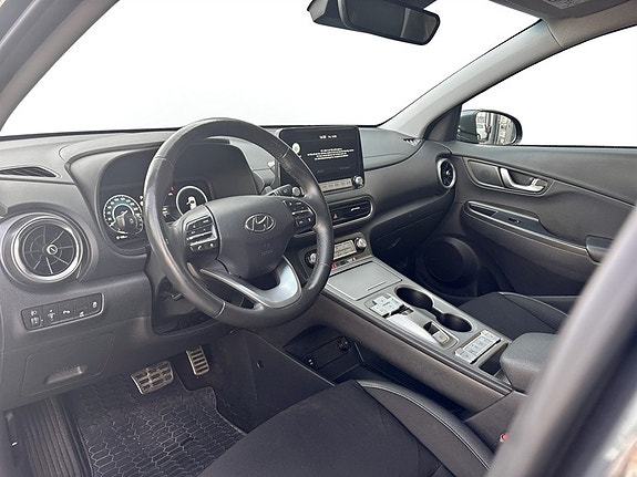 Hyundai Kona 4 of 17