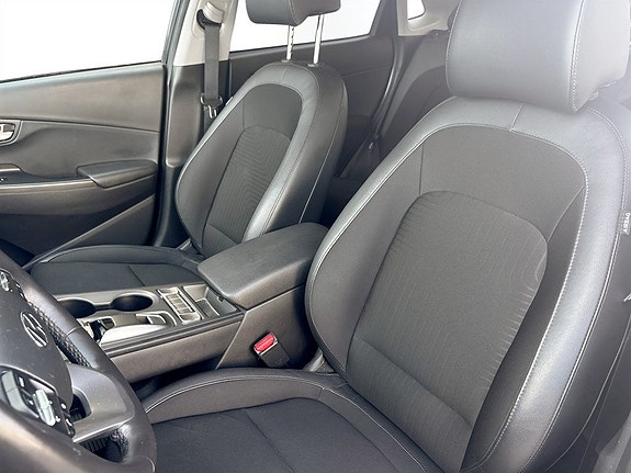Hyundai Kona 5 of 17