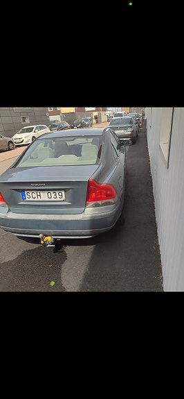 Volvo S60 4 of 6