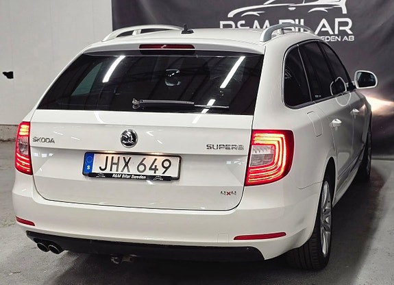 Skoda Superb 8 of 30