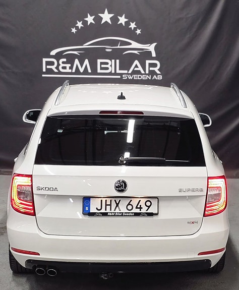 Skoda Superb 6 of 30