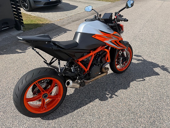 KTM 1290 Super Duke R - Tech Pack 4 of 7