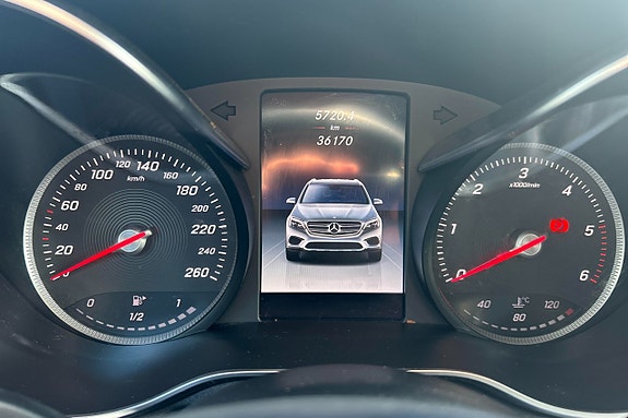 Mercedes-Benz GLC220 d 12 of 14