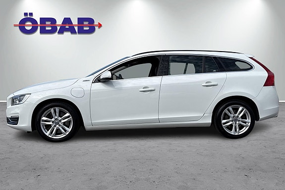 Volvo V60 4 of 12