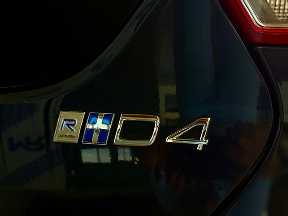 Volvo V40 9 of 22