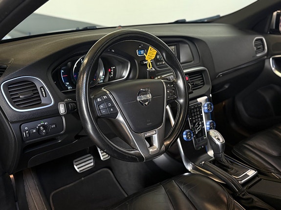 Volvo V40 10 of 22