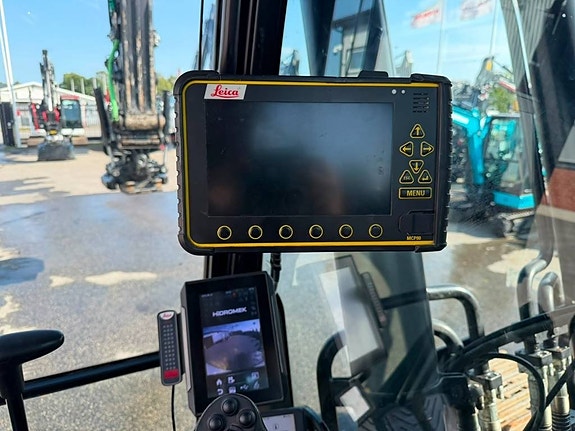 Hidromek HMK 300 LC-4 7 of 21