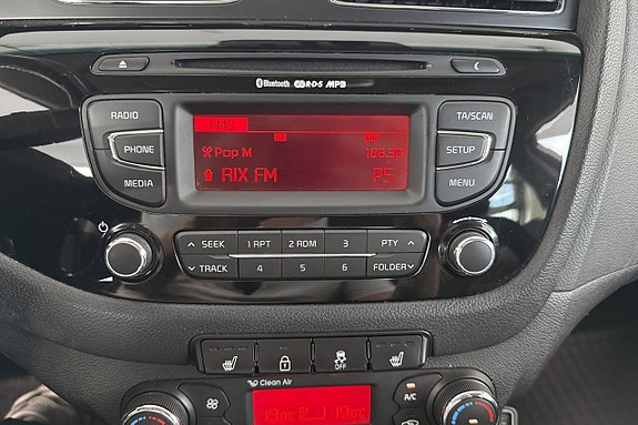 Kia Ceed 10 of 12