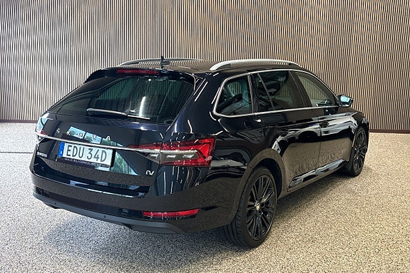 Skoda Superb 4 of 12