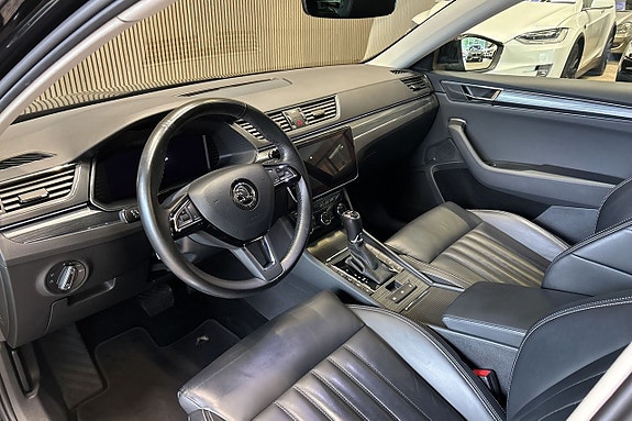 Skoda Superb 5 of 12