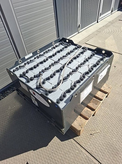 Batteribolaget 72v 440ah 2 of 3