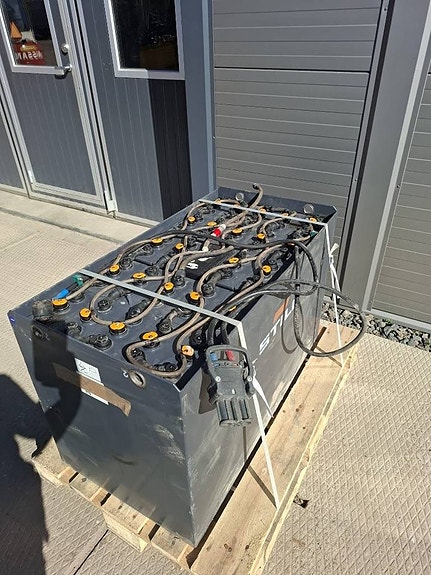 Midac 48v 625ah 2 of 3