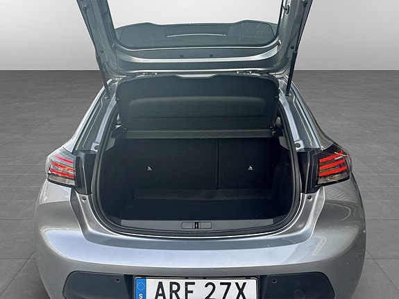 Peugeot 208 15 of 15