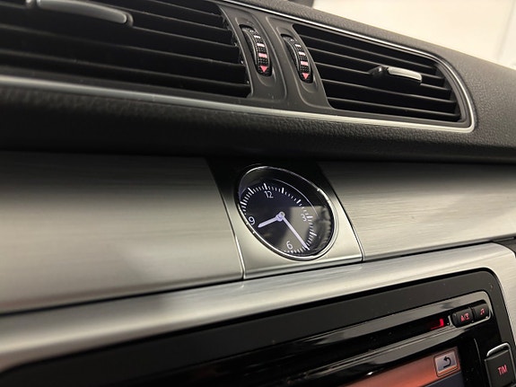 Volkswagen Passat Alltrack 27 of 30