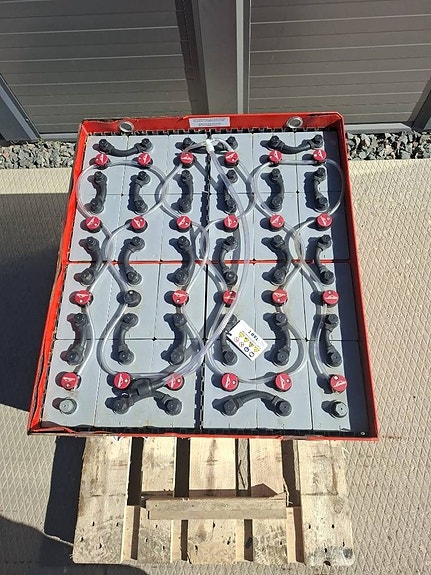 Linde 48v 480ah 3 of 3