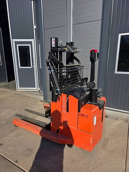 BT RWE 120 2 of 3