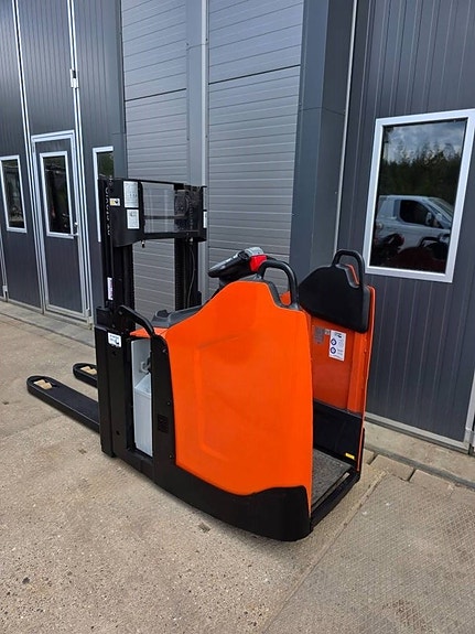 BT SPE 200 D 2 of 2