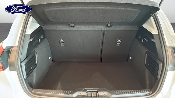 Ford Focus 10 of 12