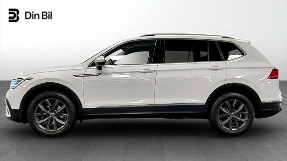 Volkswagen Tiguan Allspace 2 of 17