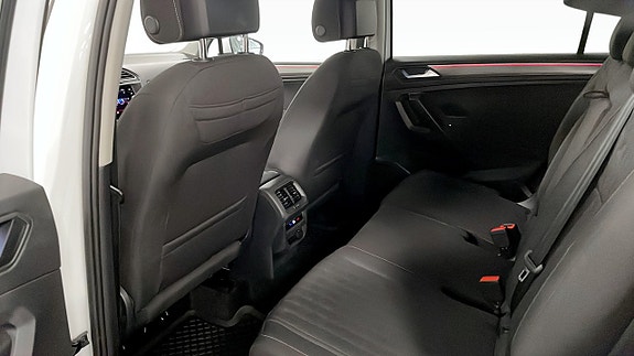Volkswagen Tiguan Allspace 11 of 17