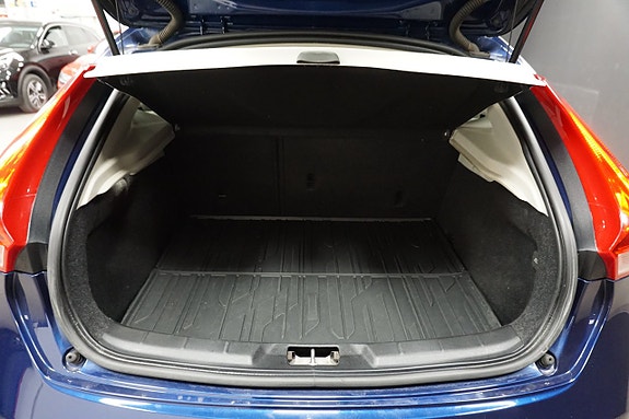 Volvo V40 Cross Country 20 of 21