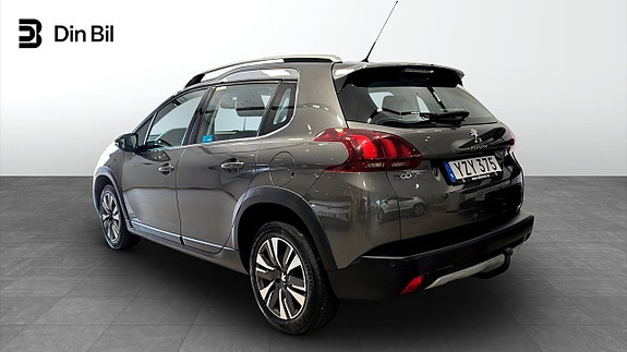 Peugeot 2008 3 of 12