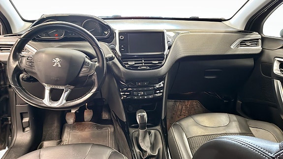 Peugeot 2008 10 of 12