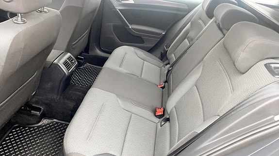 Volkswagen Golf I 11 of 12