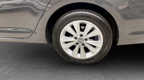 Volkswagen Golf I 6 of 12
