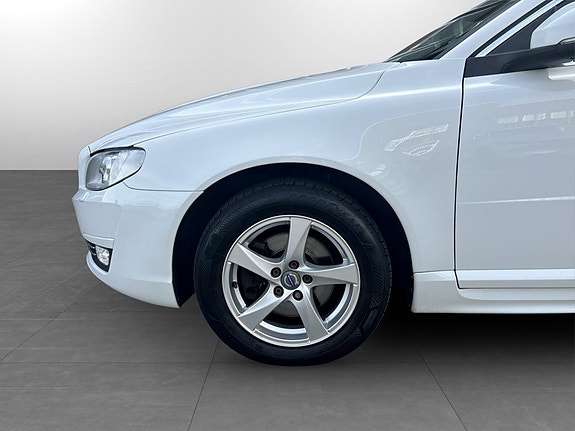 Volvo V70 15 of 17