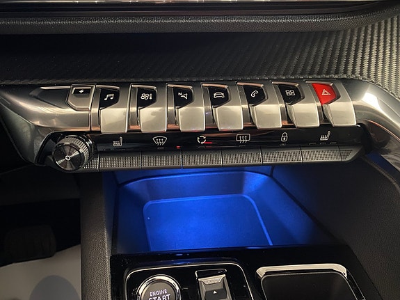 Peugeot 3008 16 of 19