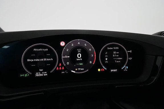 Porsche Cayenne 24 of 30