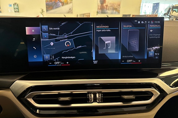 BMW i4 12 of 19
