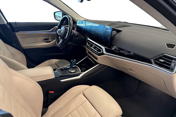 BMW i4 6 of 19