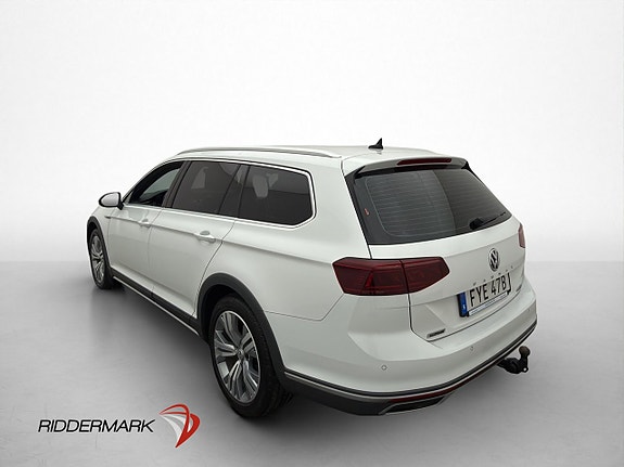 Volkswagen Passat Alltrack 5 of 30
