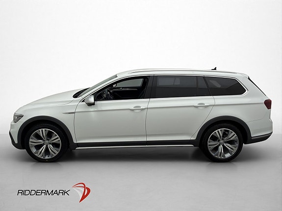Volkswagen Passat Alltrack 4 of 30