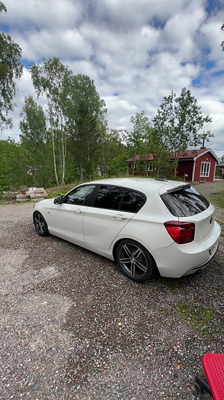 BMW 120d 4 of 8