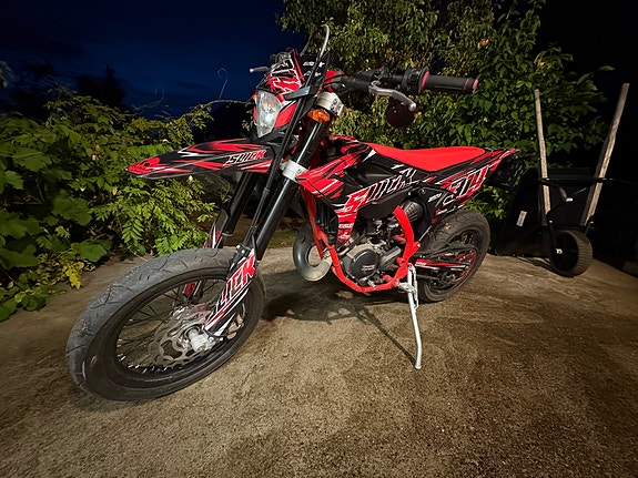 Beta RR50 Track 2 of 12