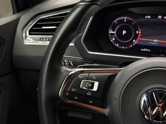 Volkswagen Tiguan 13 of 26