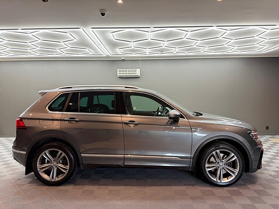 Volkswagen Tiguan 6 of 26