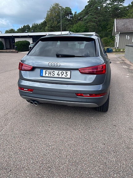 Audi Q3 4 of 9