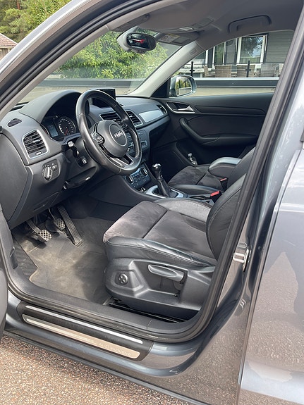 Audi Q3 5 of 9