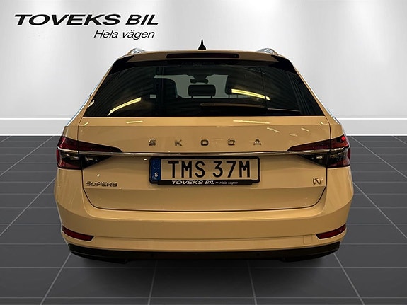 Skoda Superb 4 of 23