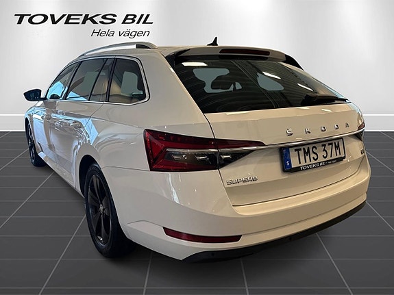 Skoda Superb 3 of 23