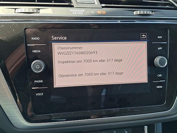 Volkswagen Touran 14 of 23