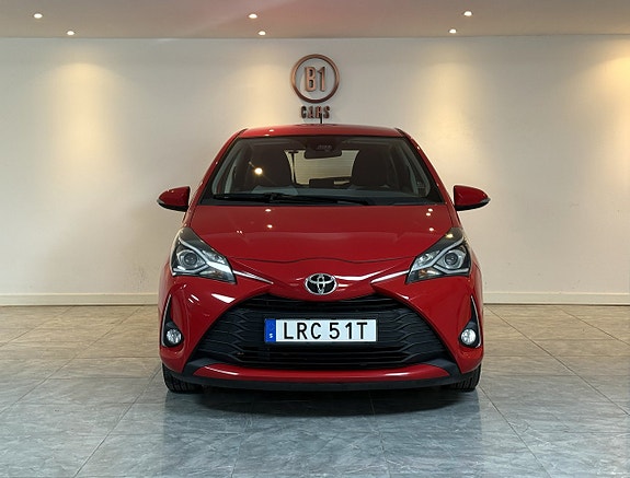 Toyota Yaris 6 of 16
