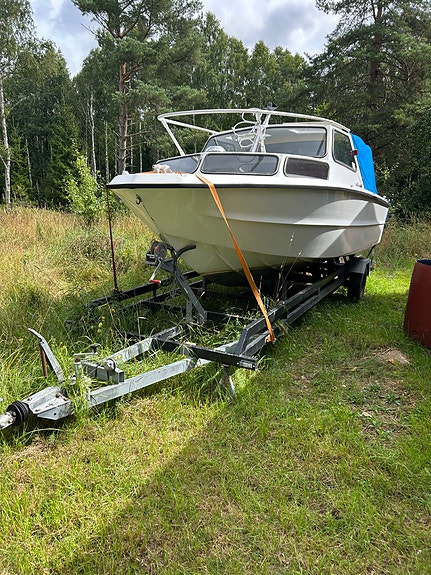 Gammal fin båt 3 of 6